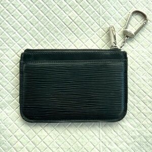 Black Textured Women's Wallet